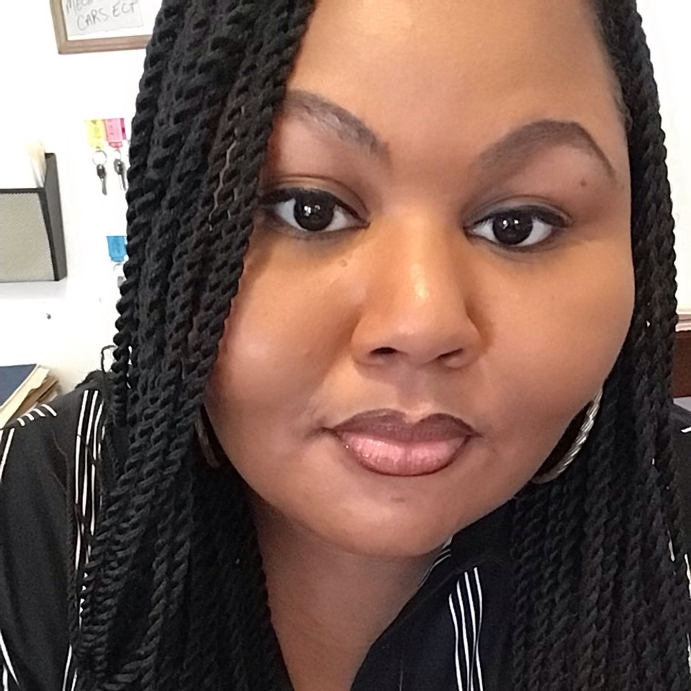 Meet your Posher, Carmen